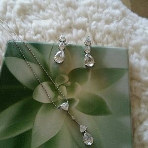 Earrings & Necklace Set